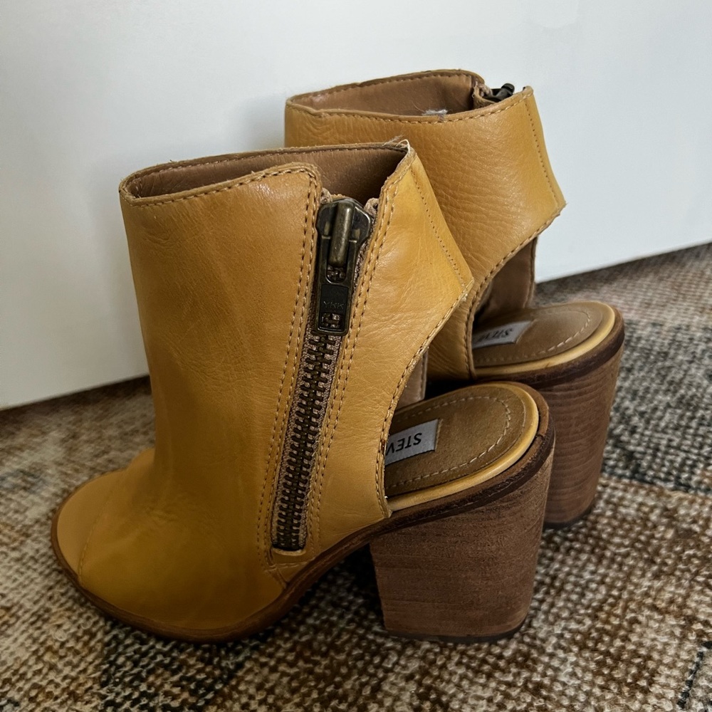 Steve Madden Wooden Block Heel Leather Cutout Booties